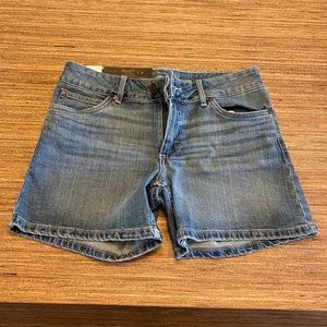 Wrangler, Retro Mae Mid-Rise Shorts, size 9